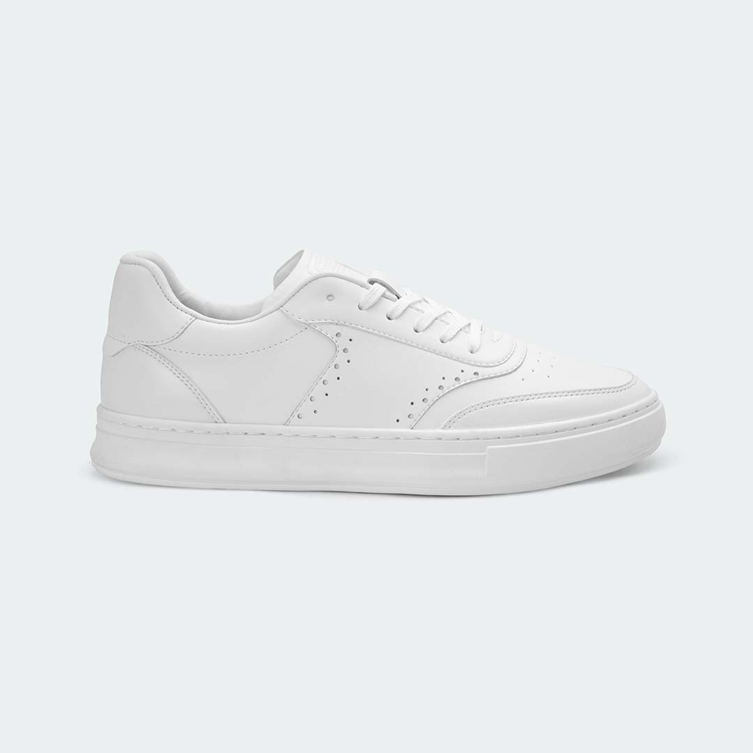 AUREO 574C – White Casual Sneakers For Men – Caliber Shoes Nepal