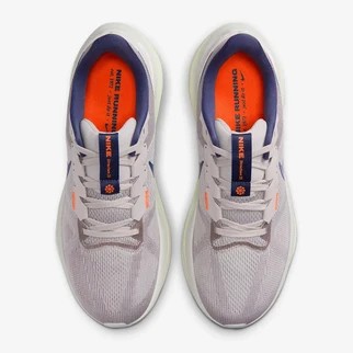 Structure 25 Road Running Shoes