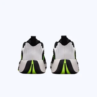 Nike Giannis Immortality 5 EP White Black Volt Sjoes