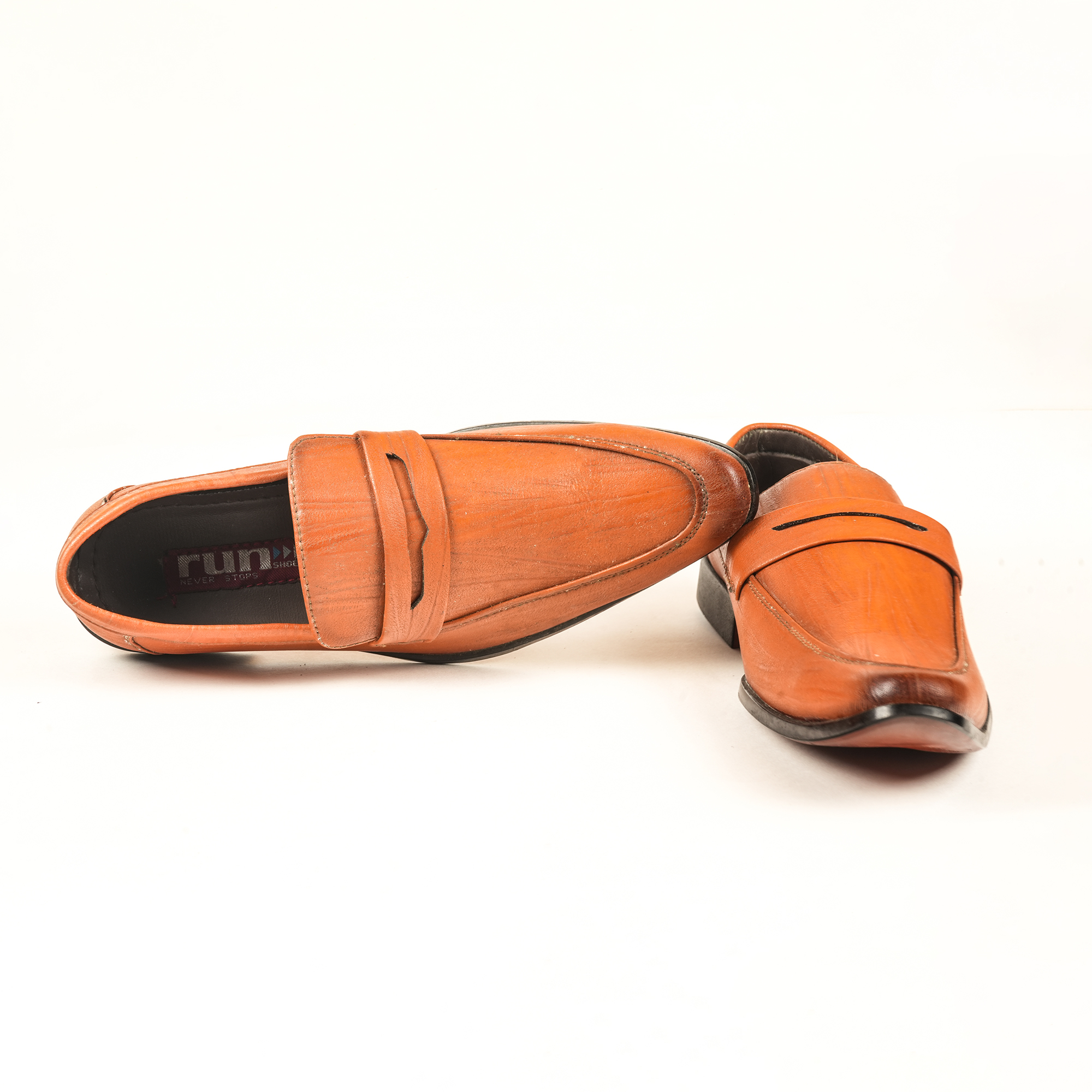 Run Shoes Tan Leather Slip-on Formal Loafers for Men (2241)