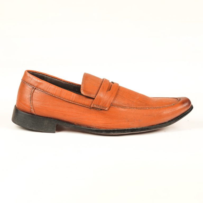 Run Shoes Tan Leather Slip-on Formal Loafers for Men (2241)