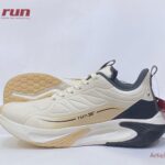 Run Shoes Black/white Sports Shoes (7184)