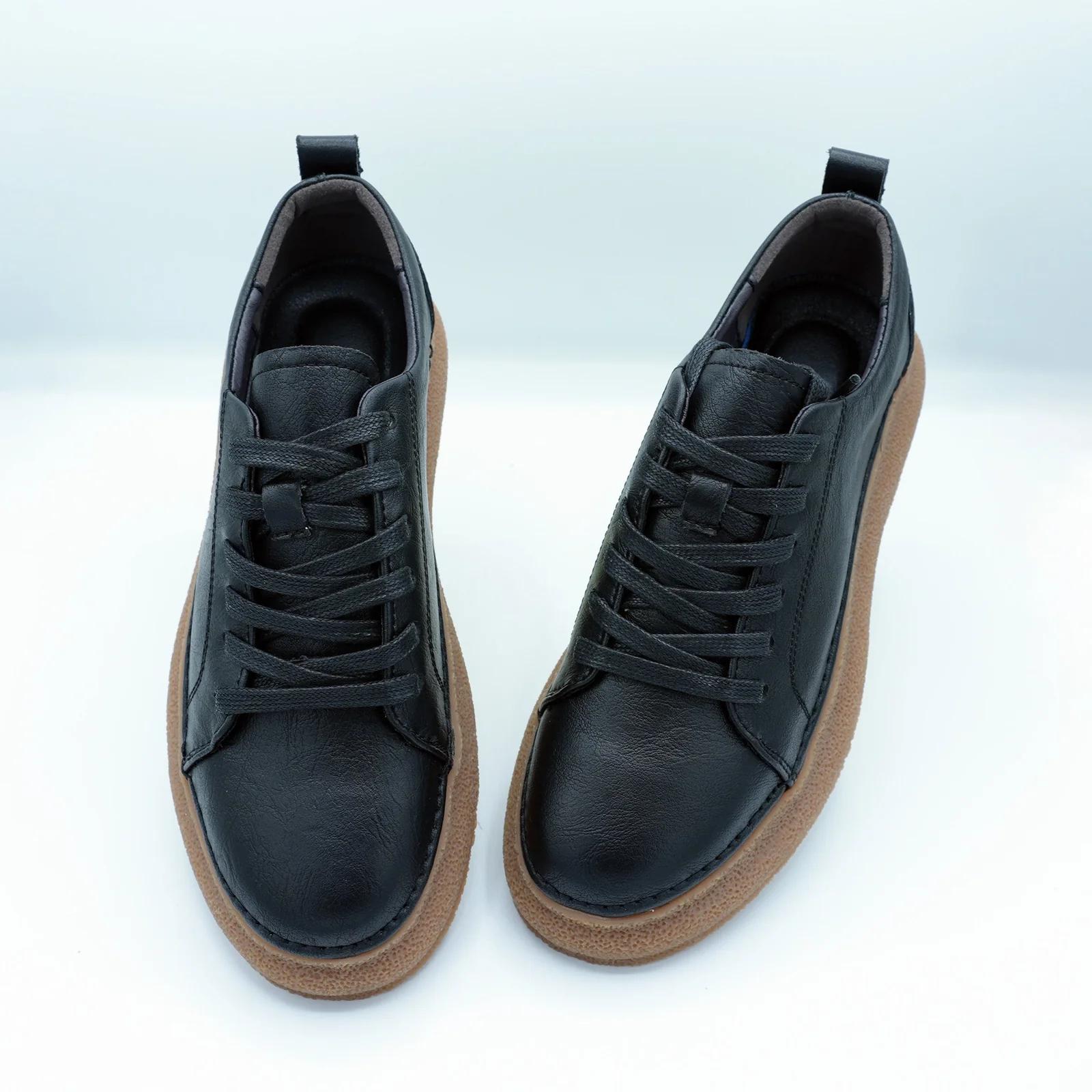 Men's Black Cowhide Leather Sneakers GS115