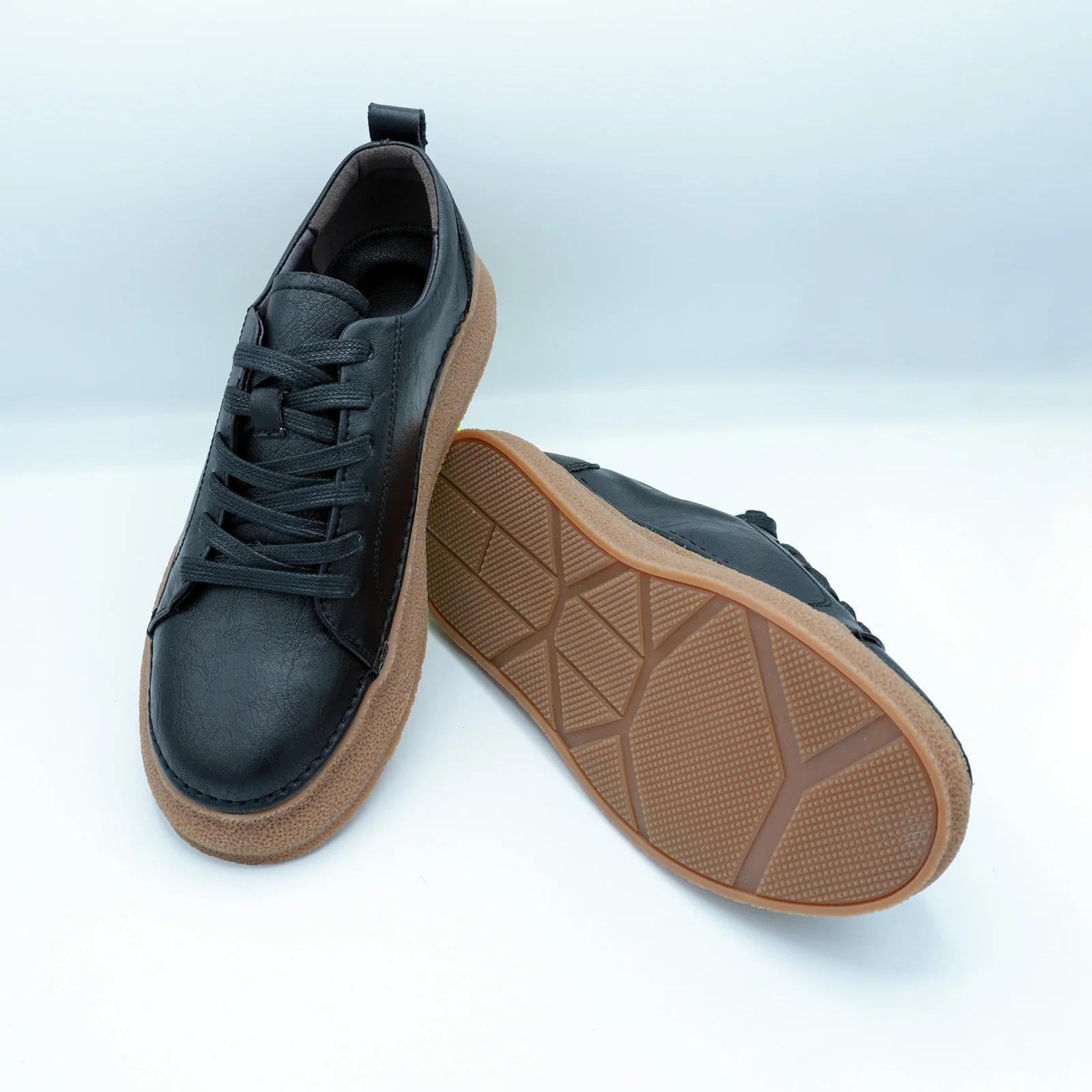 Men's Black Cowhide Leather Sneakers GS115
