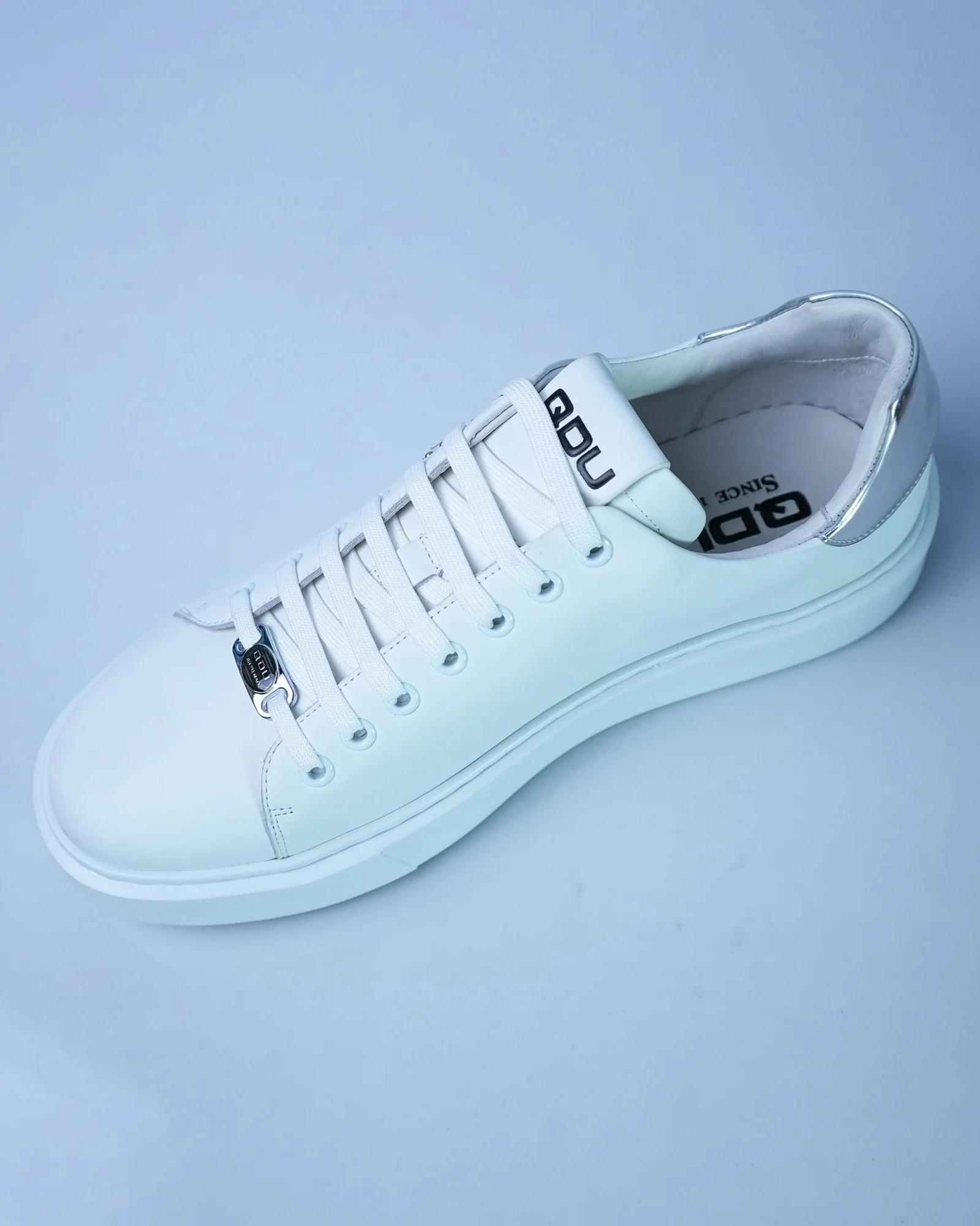 Men's Trendy Leather Sneakers GS105