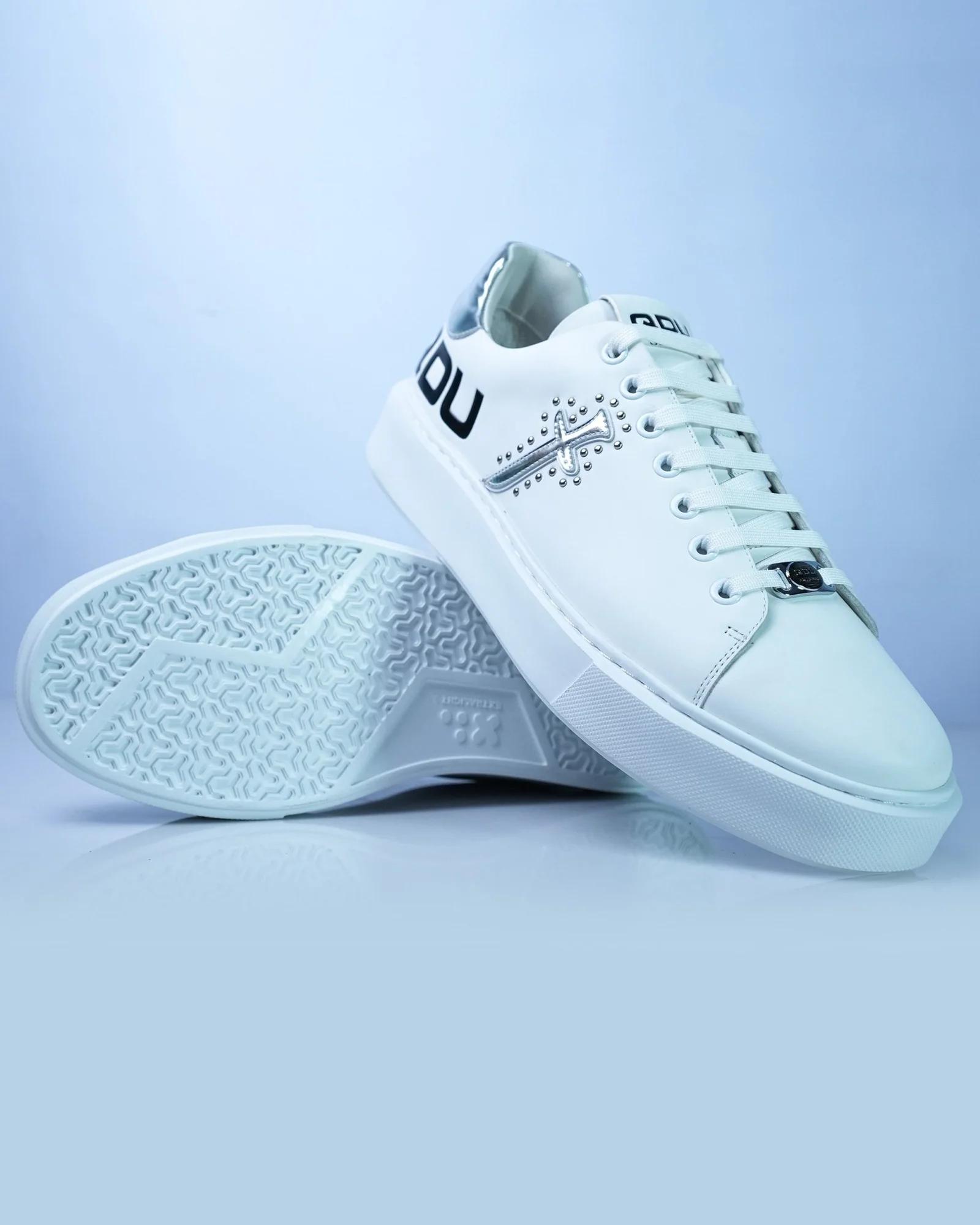 Men's Trendy Leather Sneakers GS105