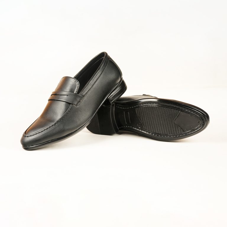 Run Shoes Black Leather Slip-on Formal Loafers for Men (2251)