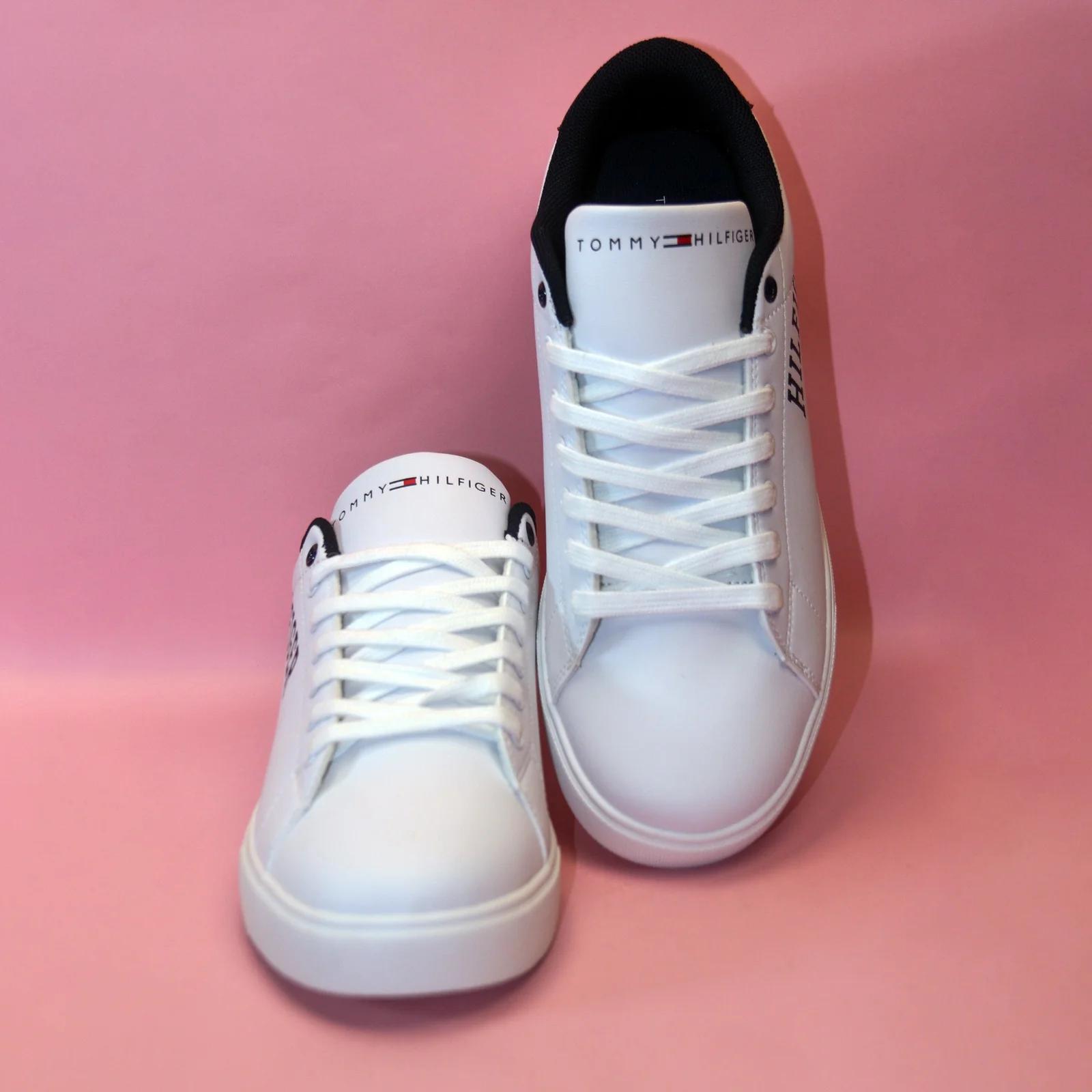 Tommy Hilfiger Men's White Sneakers with Gold Accents GS128