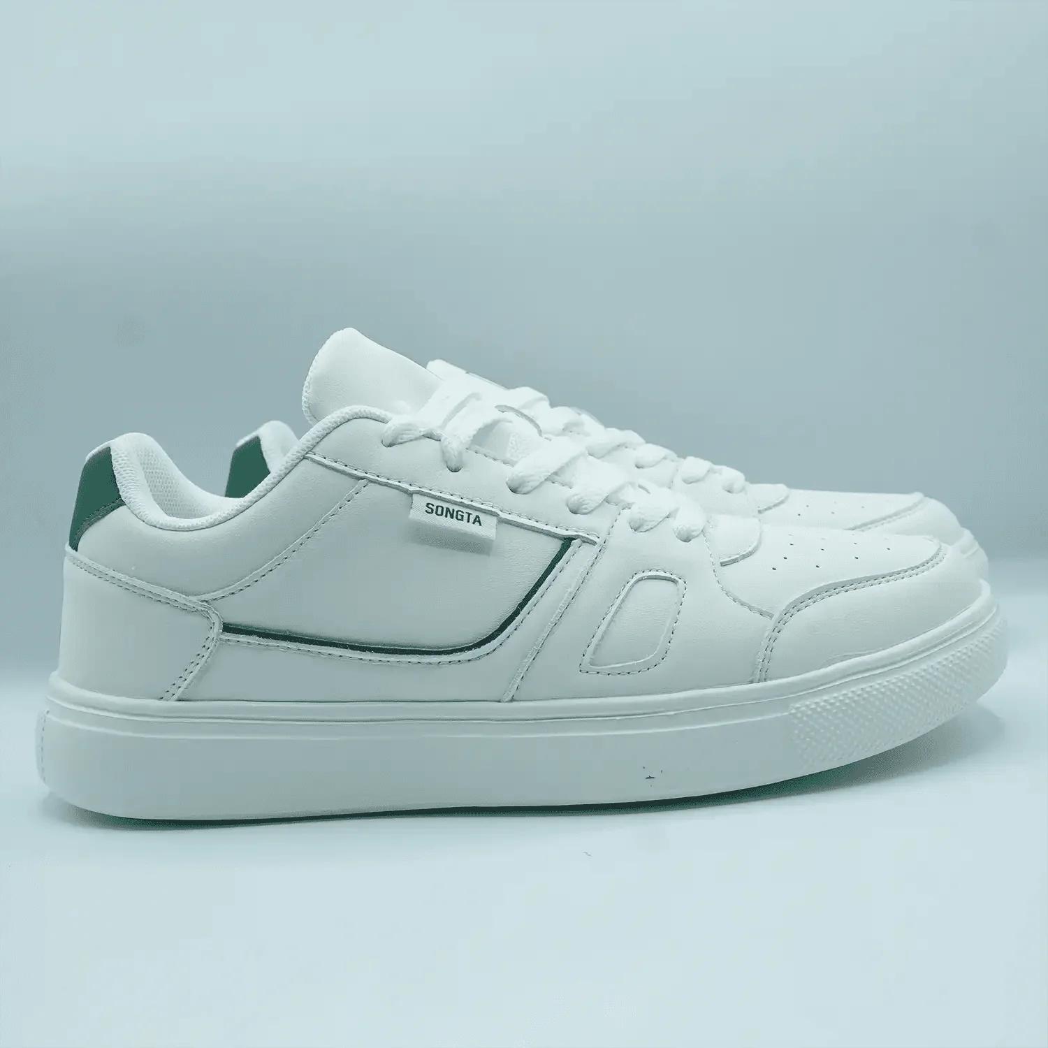 Sneakers with Tricolor Detail GS79